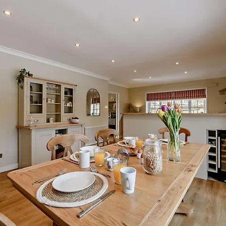 3 Bed In Thirsk Oc-91245 *